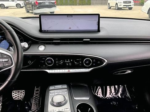 Used 2024 Genesis GV70 2.5T w/ Sport Prestige Package AWD/4WD image 19