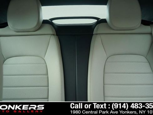 Used 2017 Mercedes-Benz C 300 4MATIC Cabriolet image 57