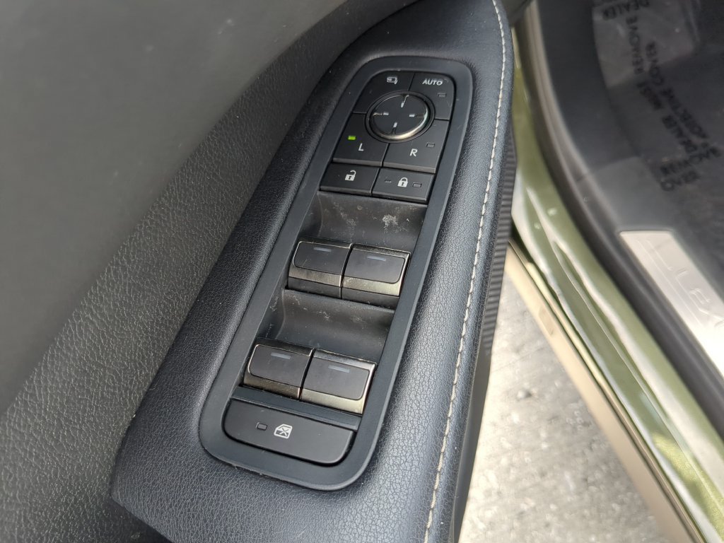 Used 2023 Lexus RX 350 Premium w/ Cold Area Package FWD image 18