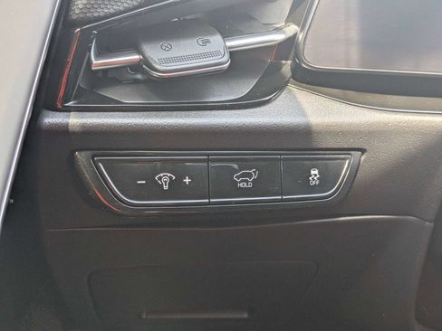 Used 2024 Kia Niro Wind FWD image 30