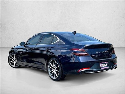 Used 2023 Genesis G70 2.0T AWD/4WD image 13