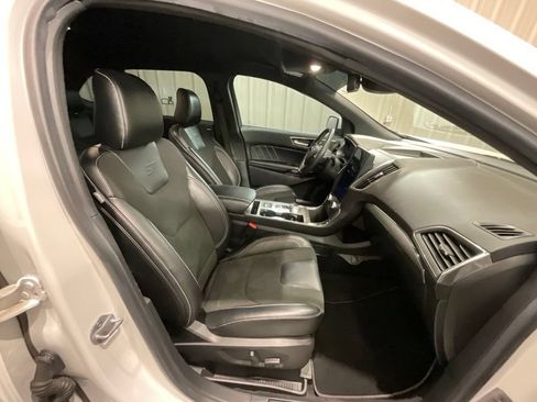 Used 2023 Ford Edge ST AWD/4WD image 13