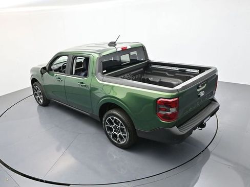 Used 2025 Ford Maverick Lariat w/ 4K Tow Package image 25