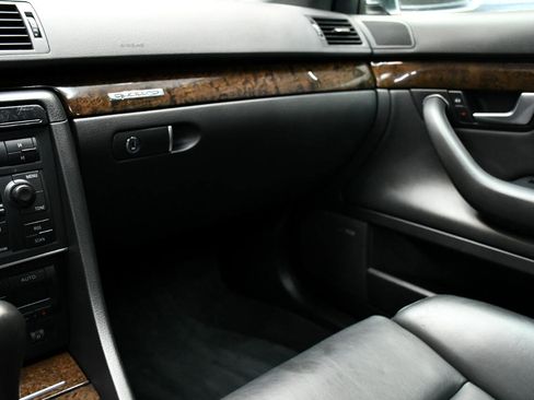 Used 2004 Audi S4 Sedan image 32