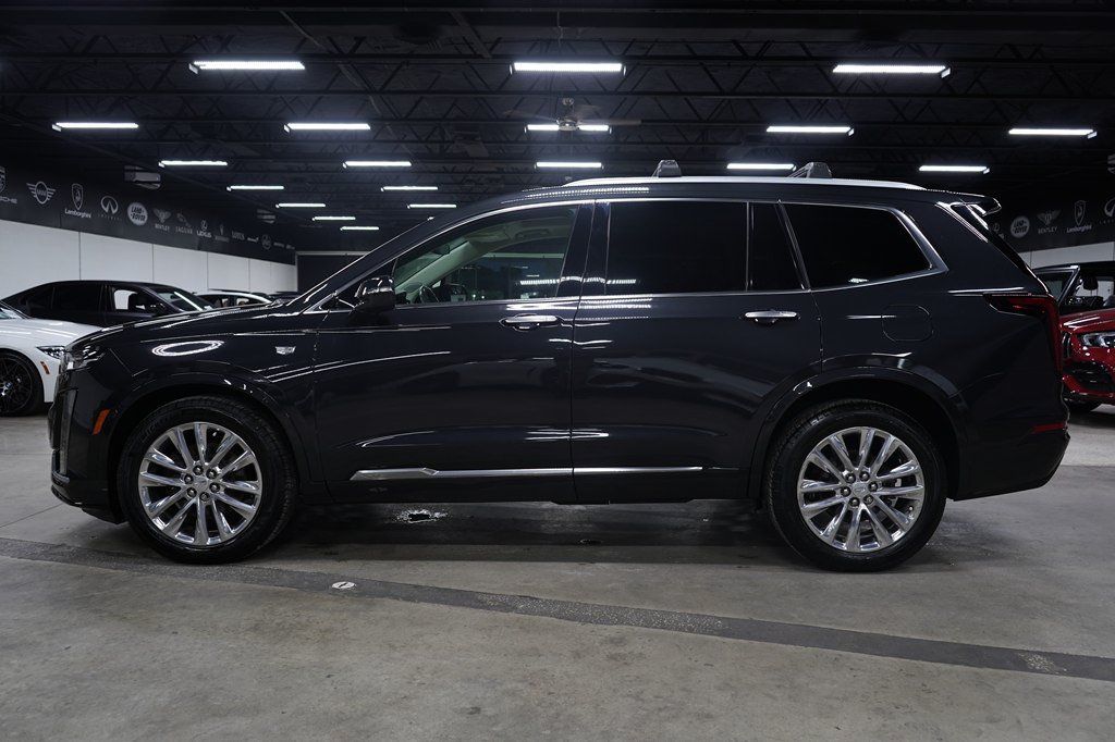 Used 2020 Cadillac XT6 Premium Luxury AWD/4WD image 2