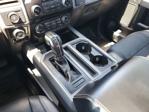 Used 2017 Ford F150 Raptor w/ Equipment Group 802A Luxury AWD/4WD image 31