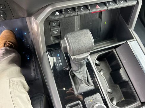 Used 2022 Toyota Tundra Platinum image 21