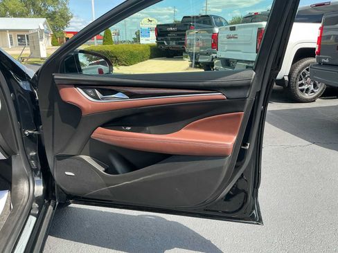 Used 2019 Buick LaCrosse Avenir w/ Driver Confidence Package II AWD/4WD image 24