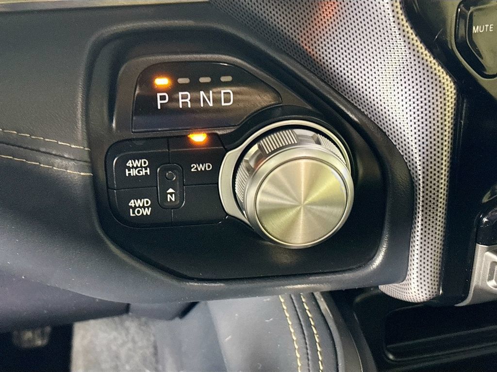 Used 2020 RAM 3500 Limited AWD/4WD image 18