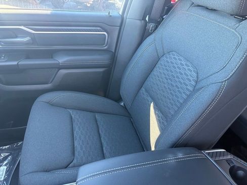 New 2026 RAM 1500 Big Horn AWD/4WD image 33