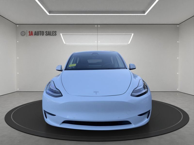 Used 2022 Tesla Model Y Long Range AWD/4WD image 8