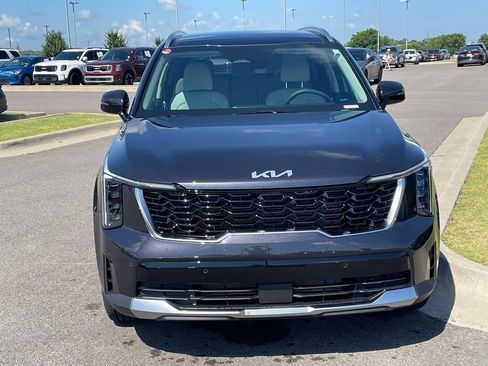 New 2026 Kia Sorento S FWD image 2