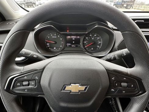 Certified 2023 Chevrolet TrailBlazer LT w/ Convenience Package image 18