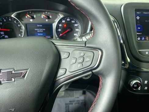 Used 2023 Chevrolet Equinox RS AWD/4WD image 13