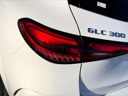 Used 2026 Mercedes-Benz GLC 300 4MATIC image 18