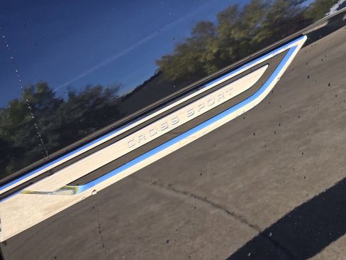 New 2026 Volkswagen Atlas Cross Sport SE image 8