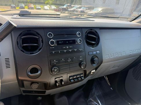 Used 2016 Ford F350 XL w/ Power Equipment Group AWD/4WD image 24
