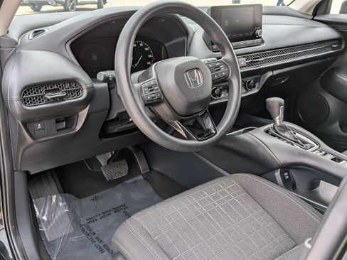 Used 2024 Honda HR-V LX image 10