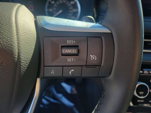 Certified 2025 INFINITI QX60 Pure image 10