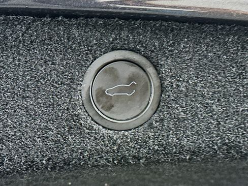 Used 2024 Tesla Model 3 Performance image 27