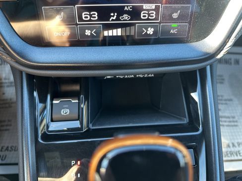 Used 2025 Subaru Outback Wilderness AWD/4WD image 61
