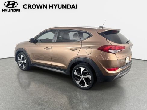 Used 2016 Hyundai Tucson Sport FWD image 7