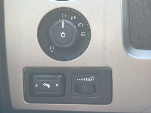 Used 2010 Ford F150 4x4 SuperCrew image 31