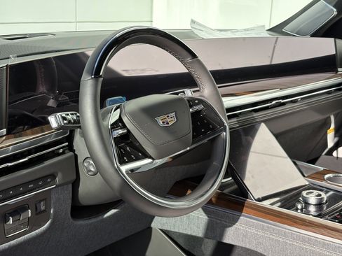 New 2026 Cadillac Escalade Platinum Sport AWD/4WD image 19