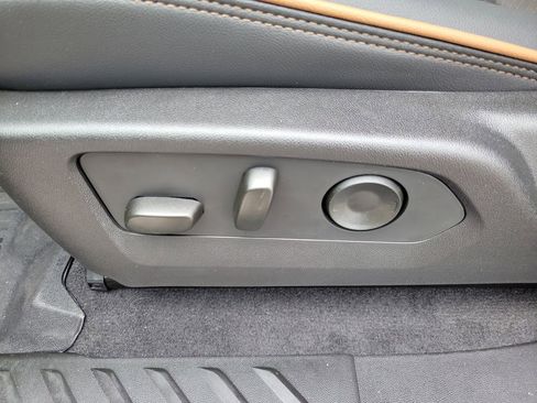 New 2026 GMC Canyon AT4 w/ Technology Plus Package image 20