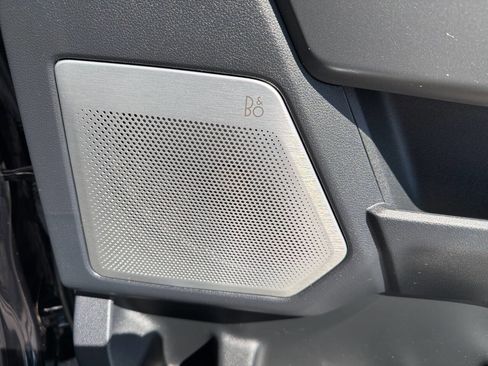 Used 2024 Ford F150 Lariat w/ Equipment Group 502A High AWD/4WD image 23