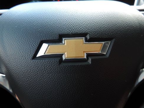 Used 2024 Chevrolet Equinox LS FWD image 23
