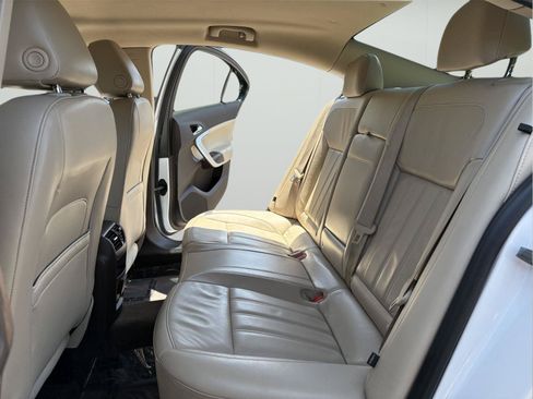 Used 2016 Buick Regal Premium FWD image 13