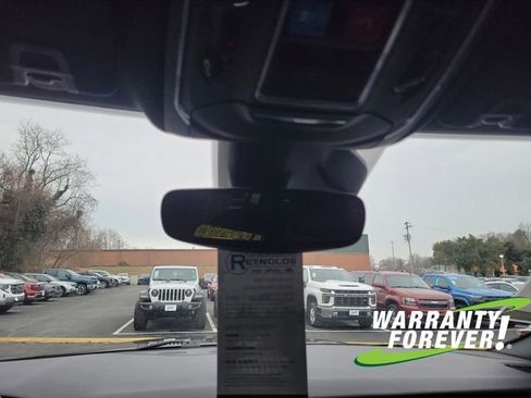 Used 2022 Jeep Grand Cherokee L Laredo image 12