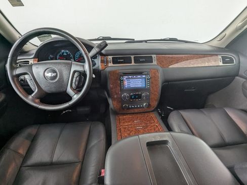 Used 2008 Chevrolet Tahoe LTZ w/ LTZ Preferred Equipment Group RWD image 15