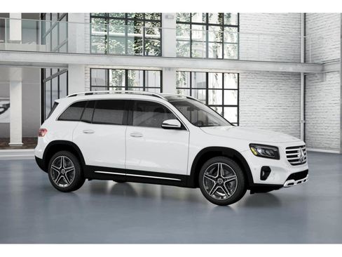 New 2026 Mercedes-Benz GLB 250 image 12
