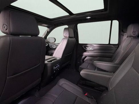 Certified 2023 Chevrolet Suburban RST w/ Luxury Package RWD image 30