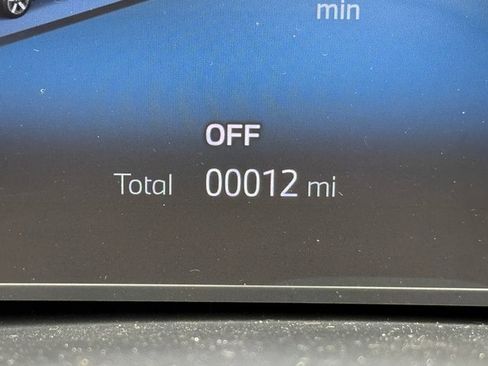 New 2026 BMW iX xDrive45 w/ Premium Package image 15