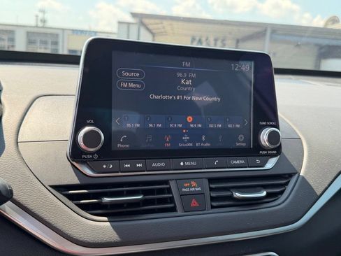 Used 2020 Nissan Altima 2.5 S FWD image 21