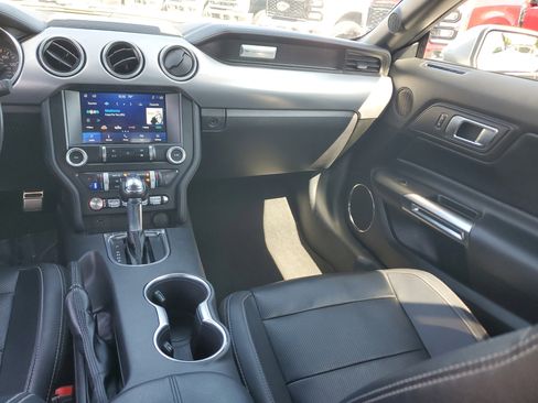 Used 2023 Ford Mustang Convertible RWD image 16