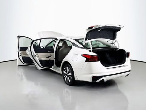 Used 2022 Nissan Altima 2.5 SV w/ SV Premium Package image 23