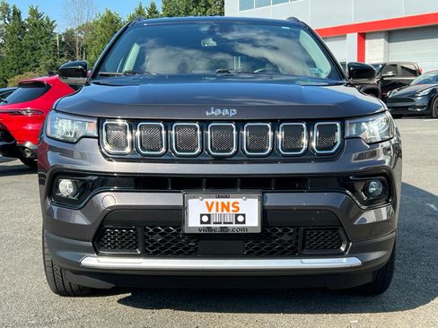 Used 2022 Jeep Compass Limited AWD/4WD image 9