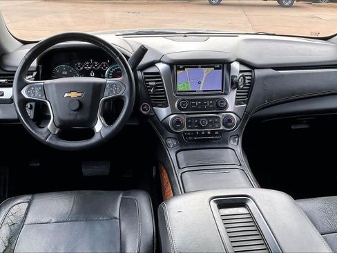 Used 2017 Chevrolet Tahoe Premier image 16