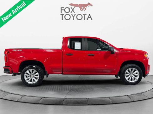 Used 2019 Chevrolet Silverado 1500 Custom w/ Custom Value Package AWD/4WD image 7