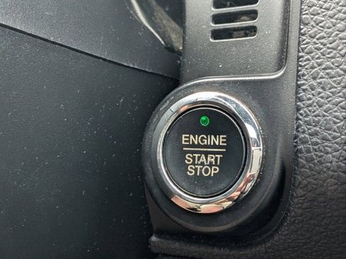 Used 2015 Ford Expedition EL Platinum image 24