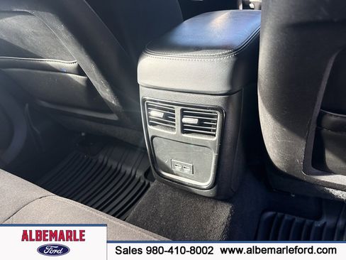 Used 2023 Dodge Charger R/T w/ Blacktop Package image 36