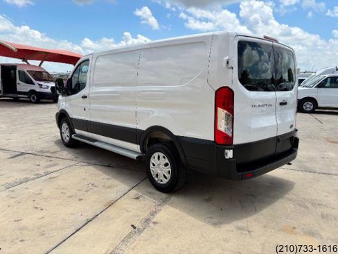 Used 2025 Ford Transit 250 Low Roof w/ Exterior Upgrade Package RWD image 5