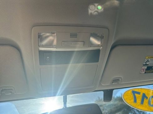 Used 2017 Toyota Tacoma SR5 image 25