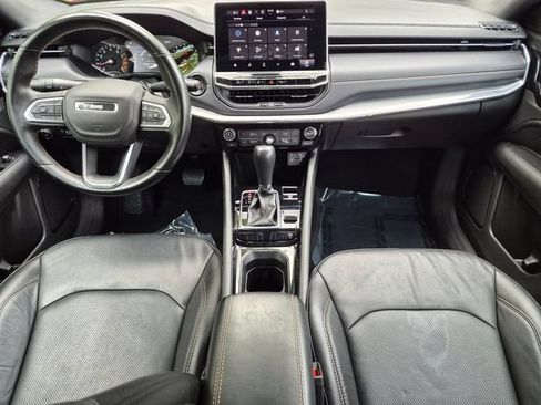 Used 2022 Jeep Compass Limited AWD/4WD image 12