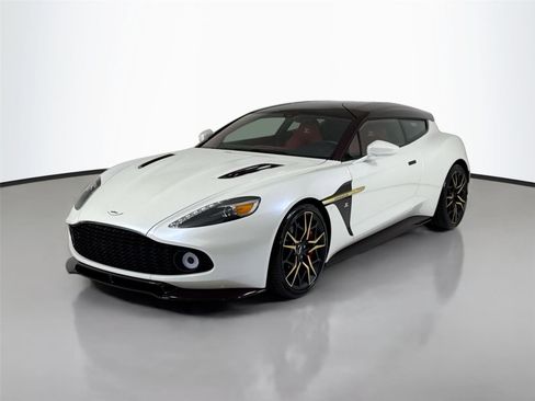 Used 2019 Aston Martin Vanquish Zagato RWD image 10