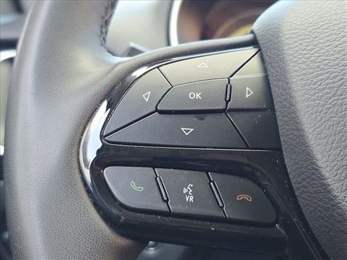 Used 2023 Jeep Cherokee Altitude Lux image 22